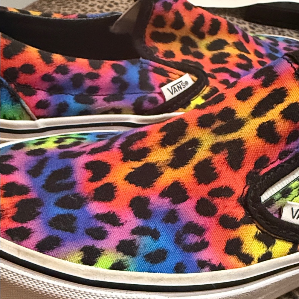 Vans slip-on women’s 6.5 rainbow cheetah leopord print shoes - Picture 5 of 7